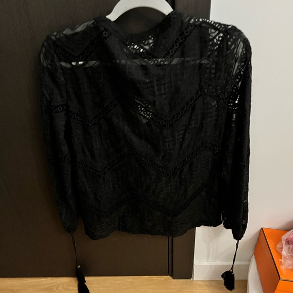 Top - Picture 3 of 4